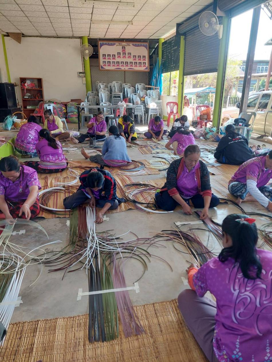 กลุ่มส่งเสริมอาชีพ บ้านภูเหล็กน้อย หมู่ที่ 3